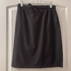 Albion Fit Black Skirt - Medium